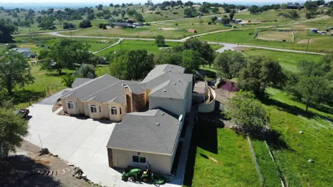 33099 Road 800
