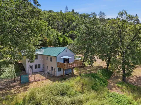 53237 Hogback Road