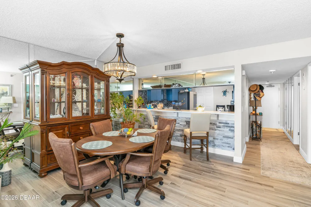 2425 S Atlantic Avenue #406 Daytona Beach Shores, FL 32118