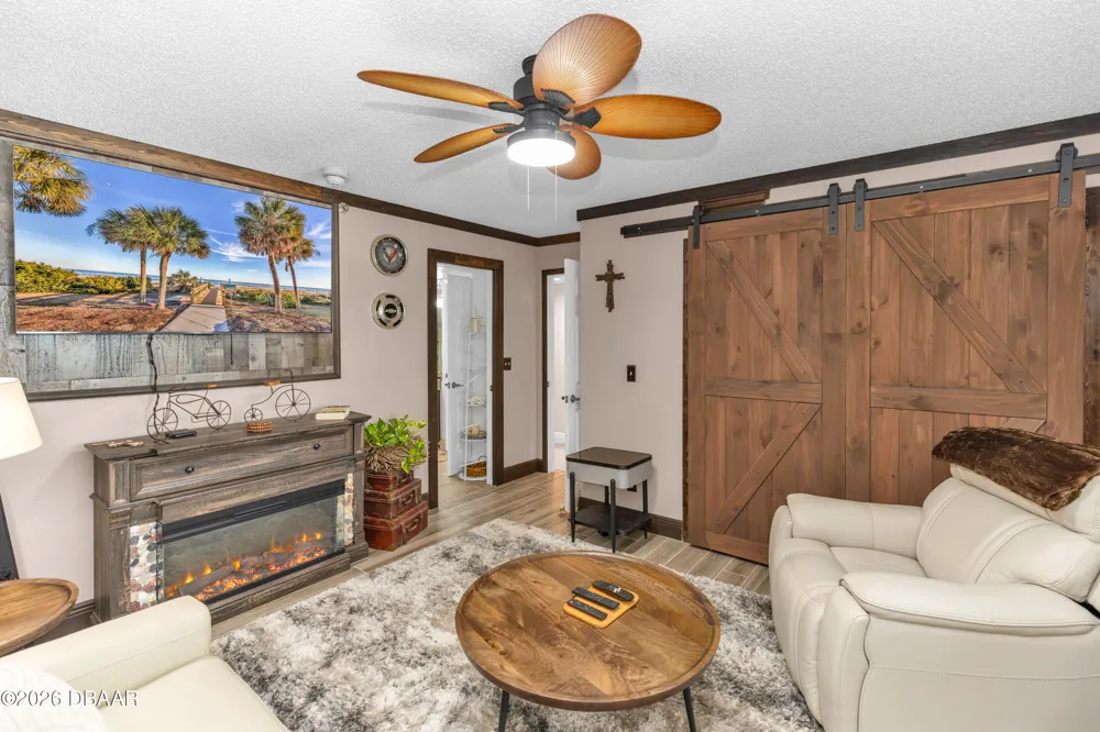 2425 S Atlantic Avenue #406 Daytona Beach Shores, FL 32118