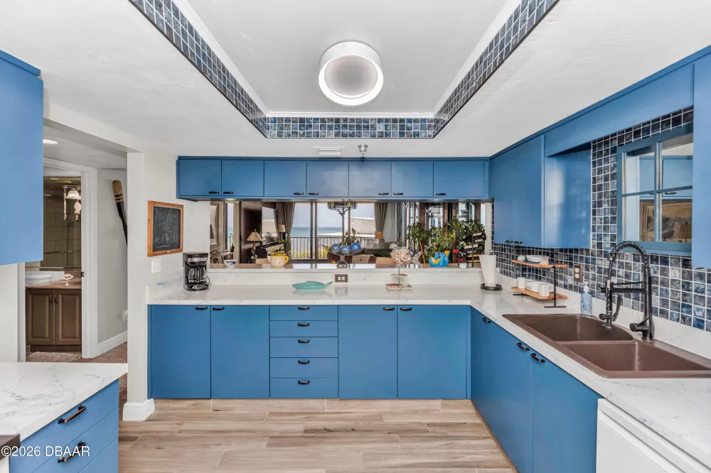 2425 S Atlantic Avenue #406 Daytona Beach Shores, FL 32118