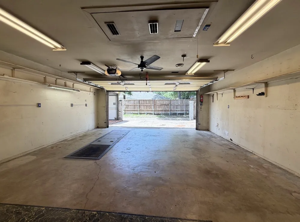 2510 Brookcrest Drive Garland, TX 75040