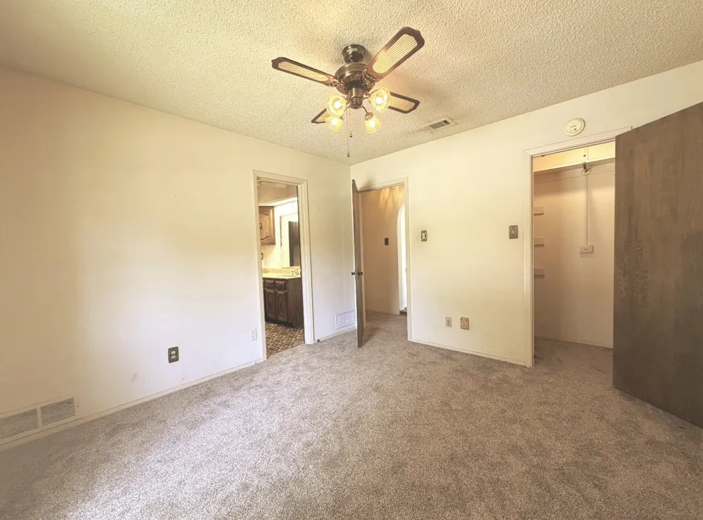 2510 Brookcrest Drive Garland, TX 75040