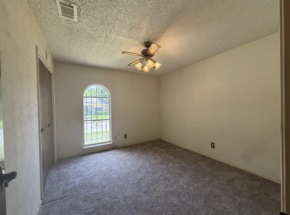 2510 Brookcrest Drive Garland, TX 75040
