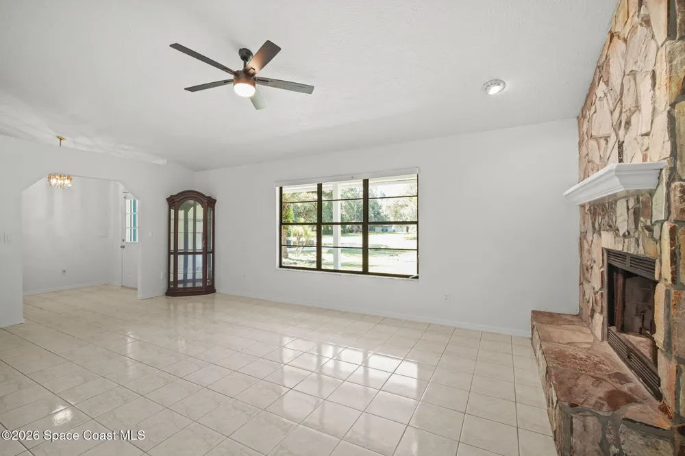 4036 Arlington Avenue Mims, FL 32754