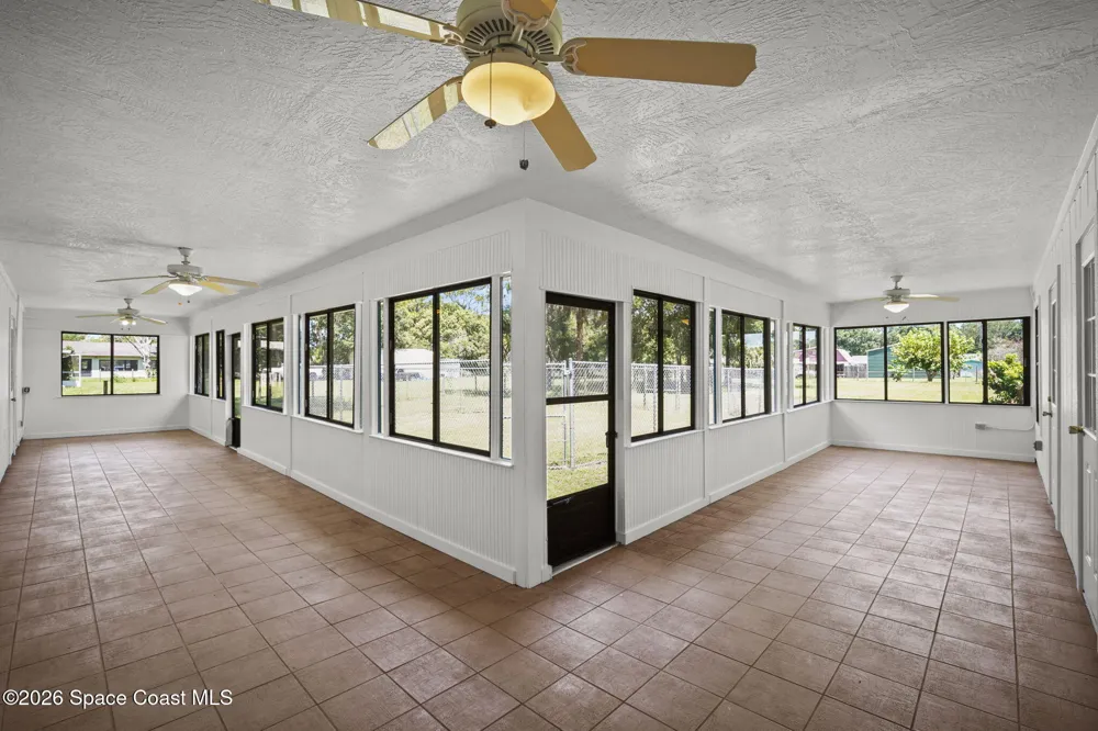 4036 Arlington Avenue Mims, FL 32754