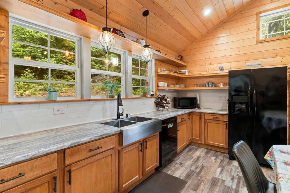 307 Smith Mountain Road Dunlap, TN 37327