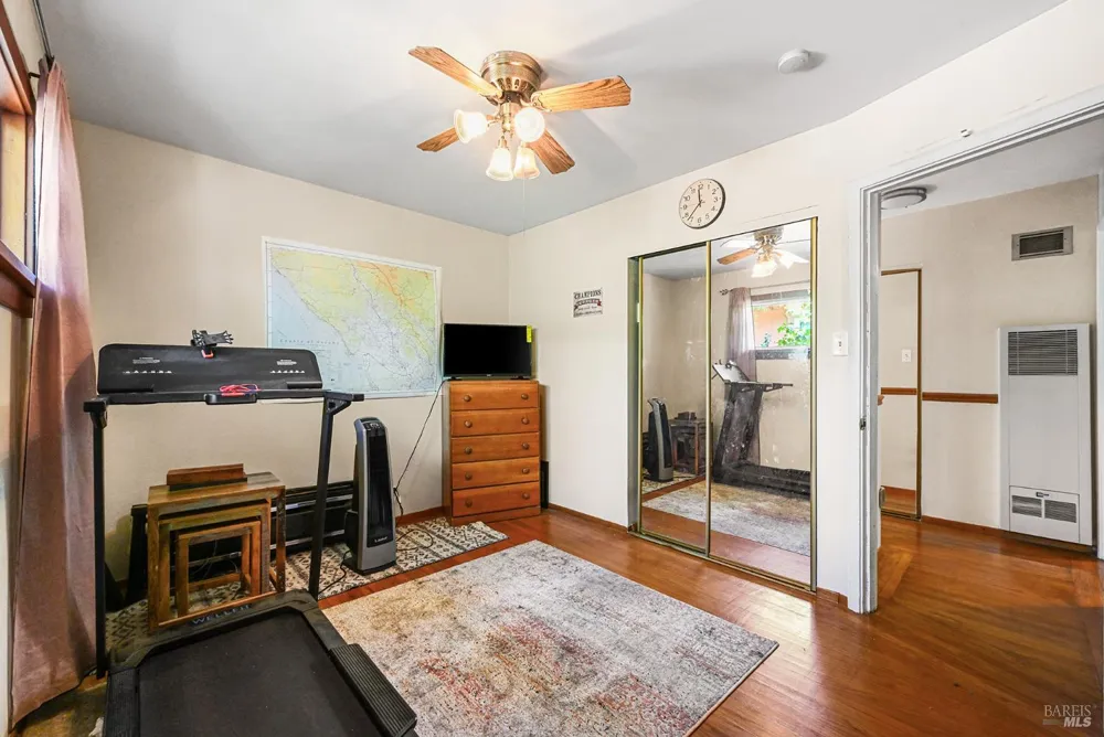 613 Ashbury Avenue Santa Rosa, CA 95404