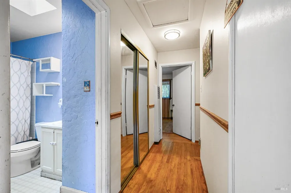 613 Ashbury Avenue Santa Rosa, CA 95404