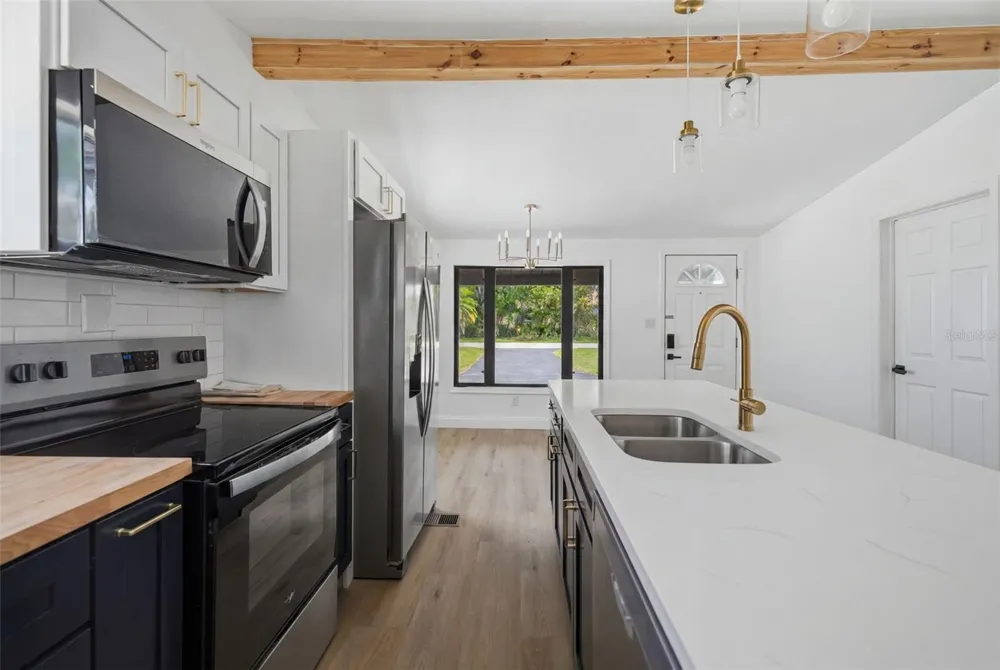 7037 MCCRAY DRIVE Hudson, FL 34667