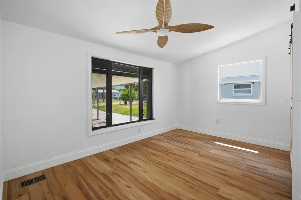 7037 MCCRAY DRIVE Hudson, FL 34667