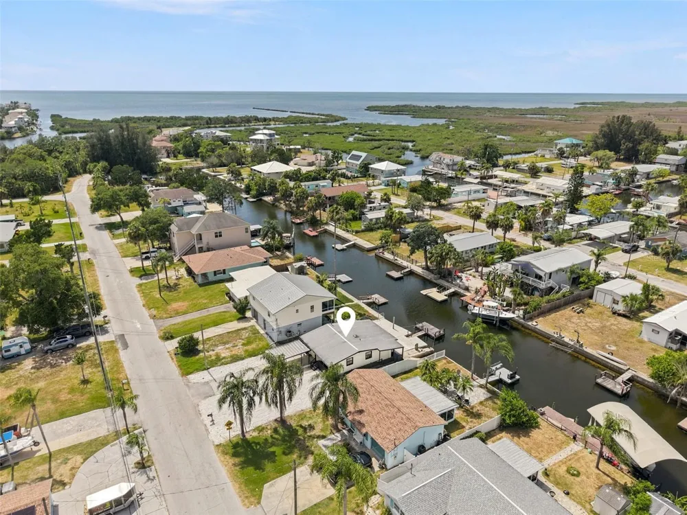 7037 MCCRAY DRIVE Hudson, FL 34667