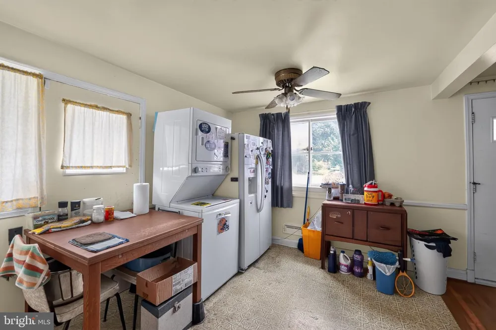 2729 CHESLEY AVENUE Baltimore, MD 21234
