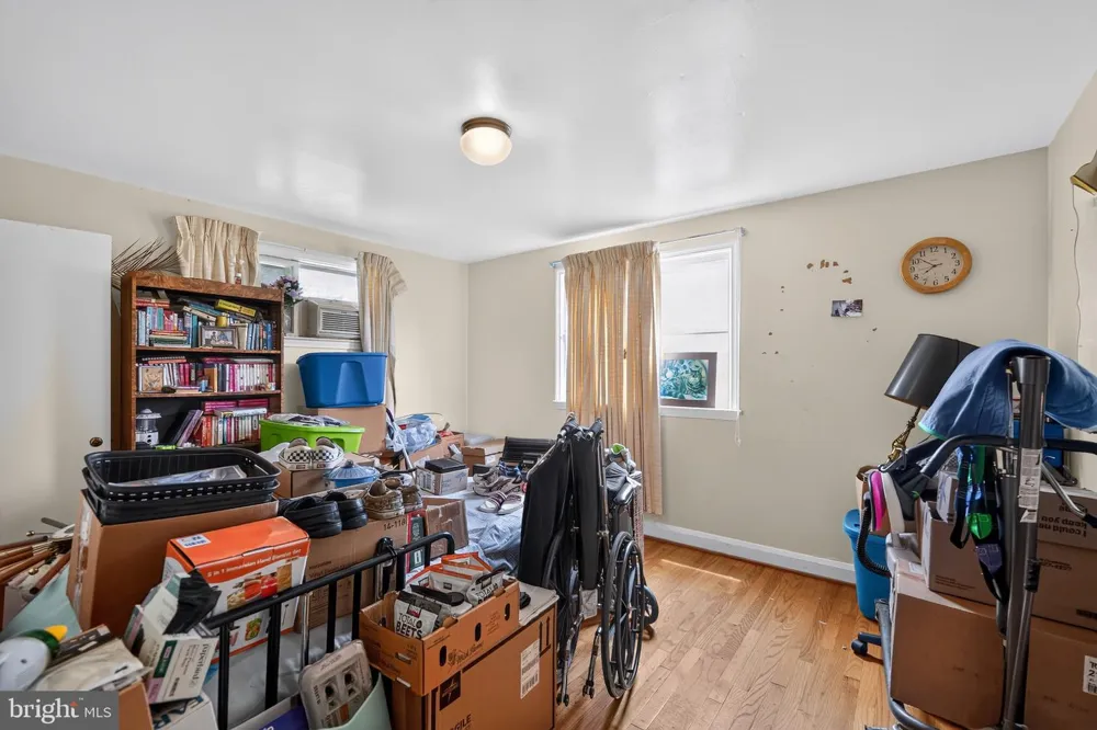 2729 CHESLEY AVENUE Baltimore, MD 21234