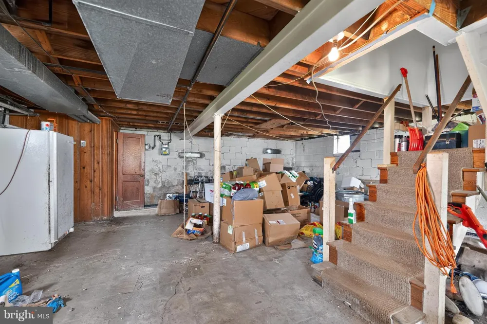 2729 CHESLEY AVENUE Baltimore, MD 21234
