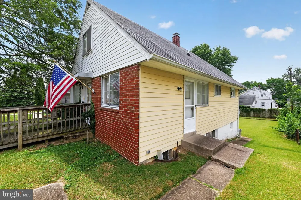 2729 CHESLEY AVENUE Baltimore, MD 21234