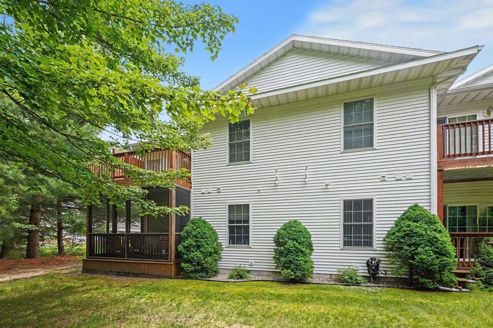 1025 E Lincoln Baldwin Township, MI 48730