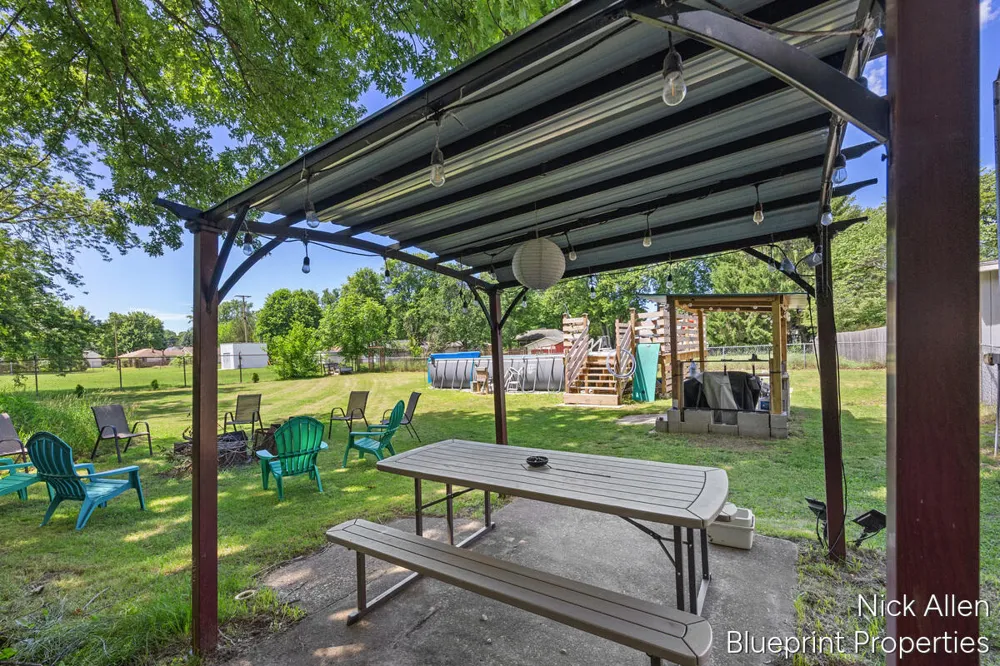 158 Wilson Street Coloma, MI 49038