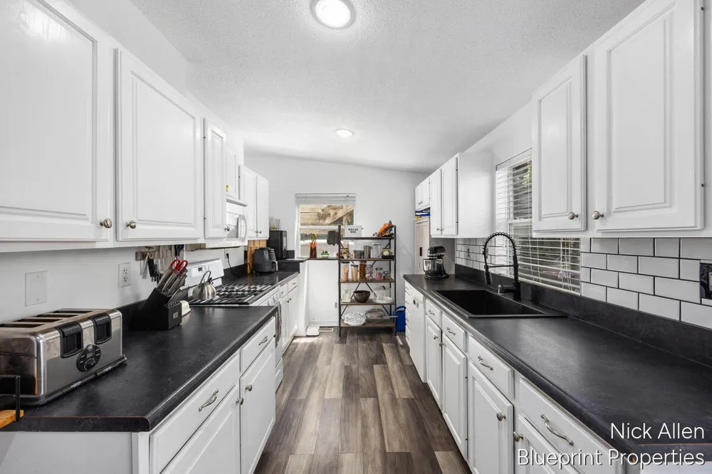 158 Wilson Street Coloma, MI 49038