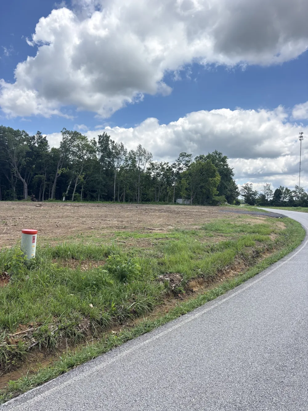 0 Days Rd Lafayette, TN 37083