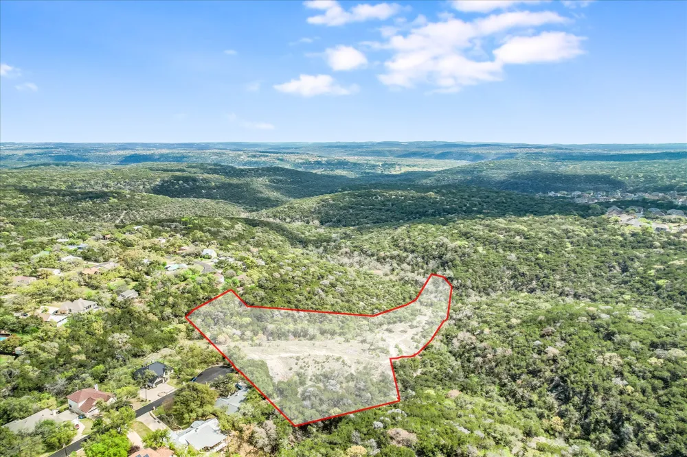 15098 Strader Circle Lakeway, TX 78734