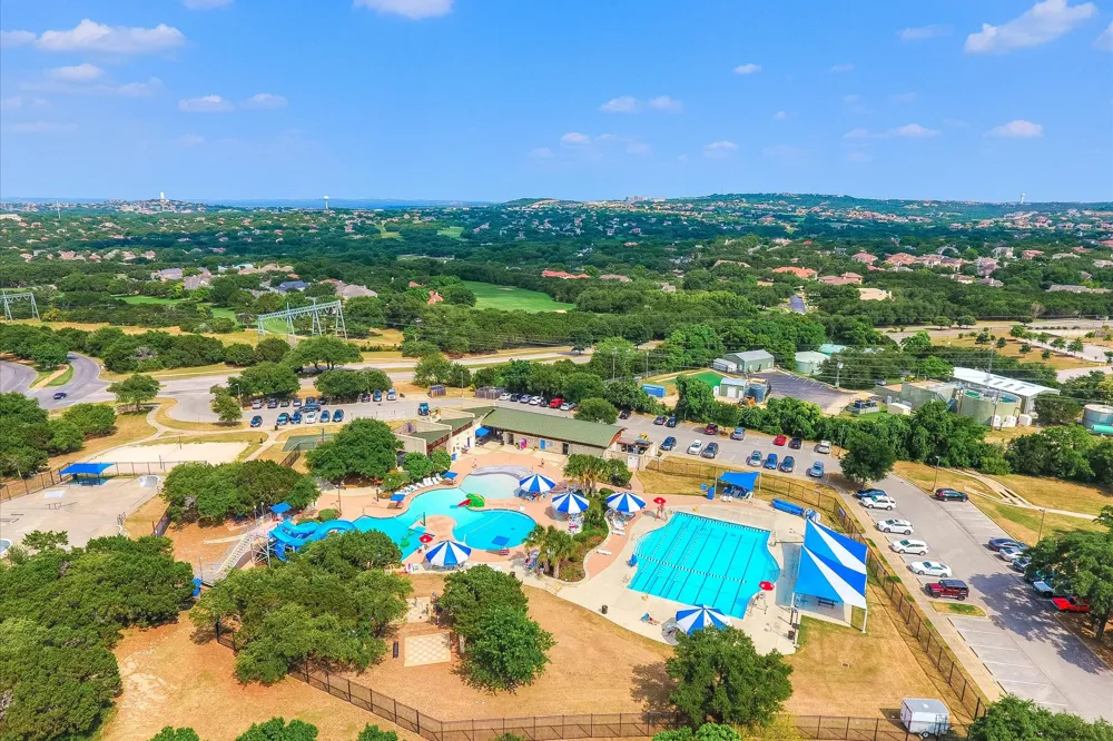 15098 Strader Circle Lakeway, TX 78734