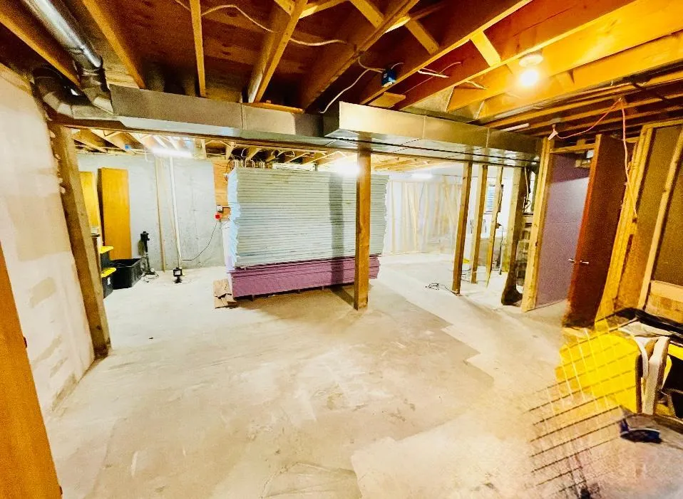 305 Lincoln Court SW Warroad, MN 56763