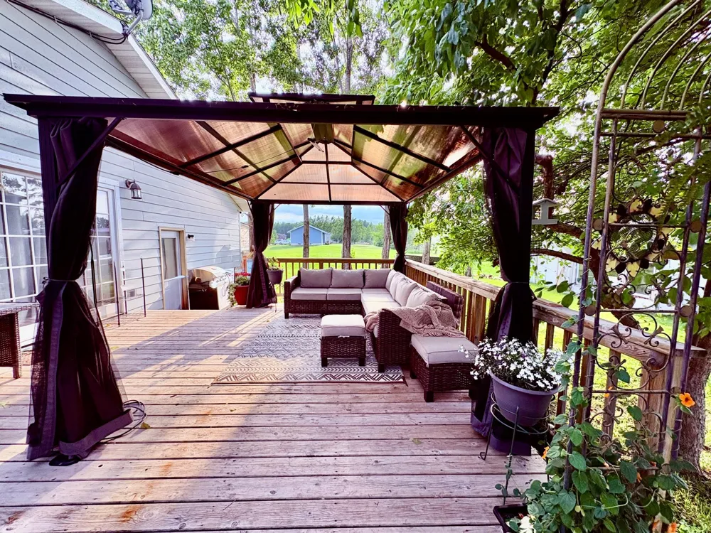 305 Lincoln Court SW Warroad, MN 56763