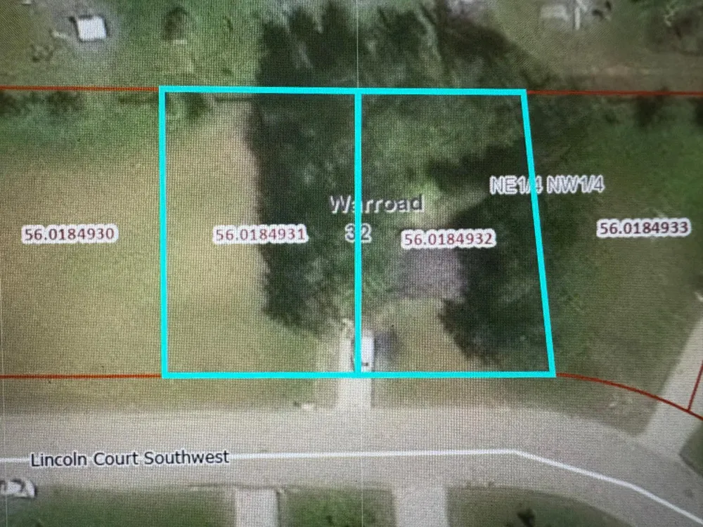 305 Lincoln Court SW Warroad, MN 56763