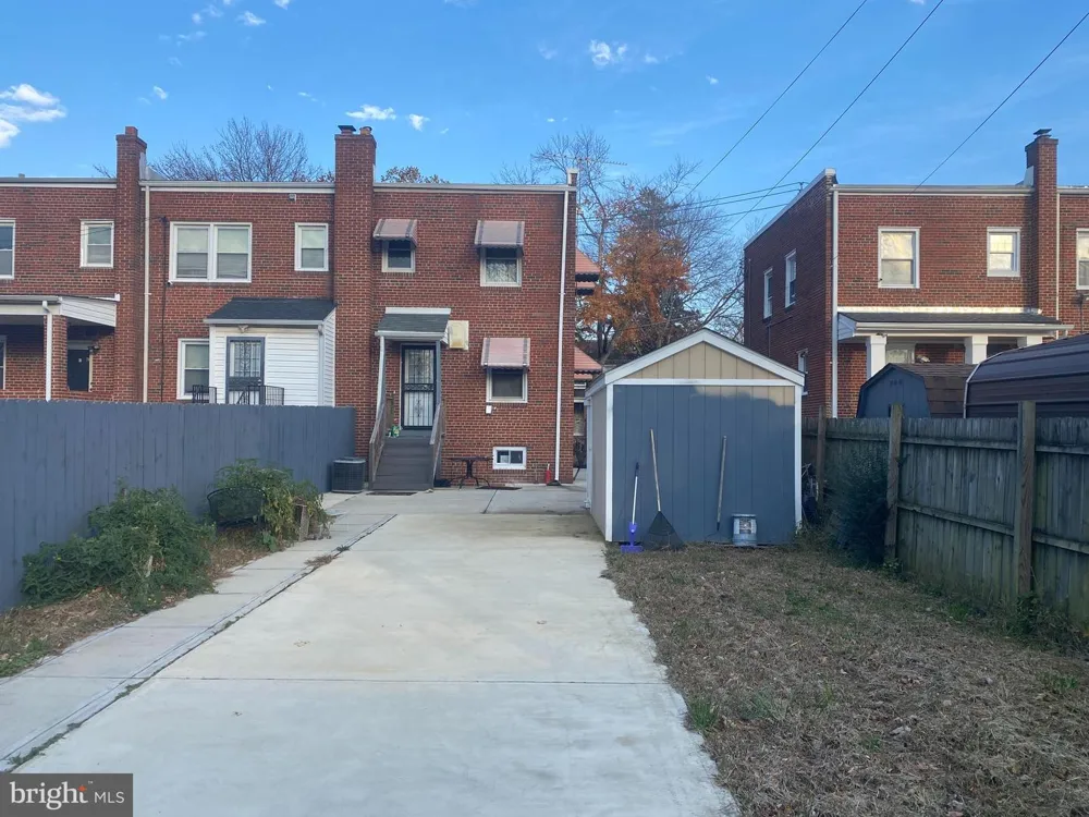 3219 12TH STREET SE Washington, DC 20032