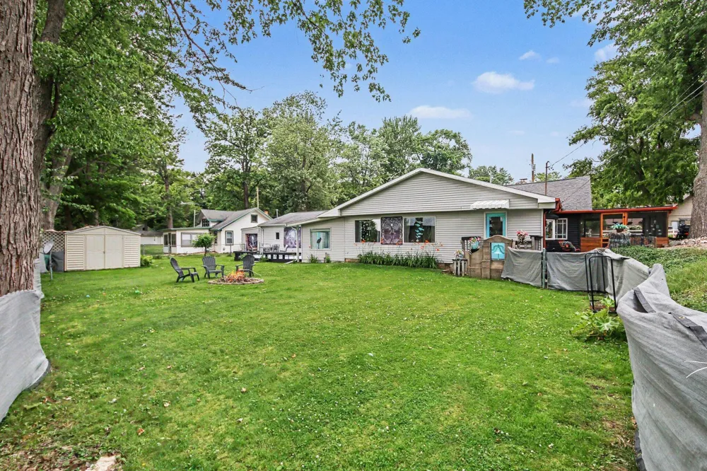 2100 Strait Tow Boulevard Crystal, MI 48818