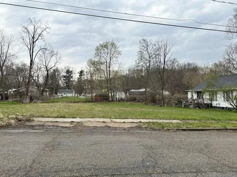 19 Ridge Street