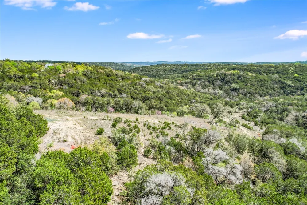 15099 Strader Circle Lakeway, TX 78734