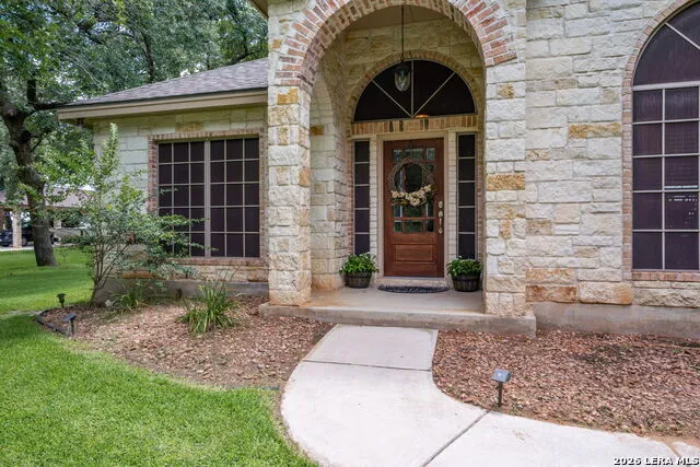 351 ROSEWOOD DR La Vernia, TX 78121
