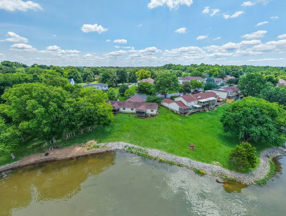 105 Tanasi Shr S Gallatin, TN 37066