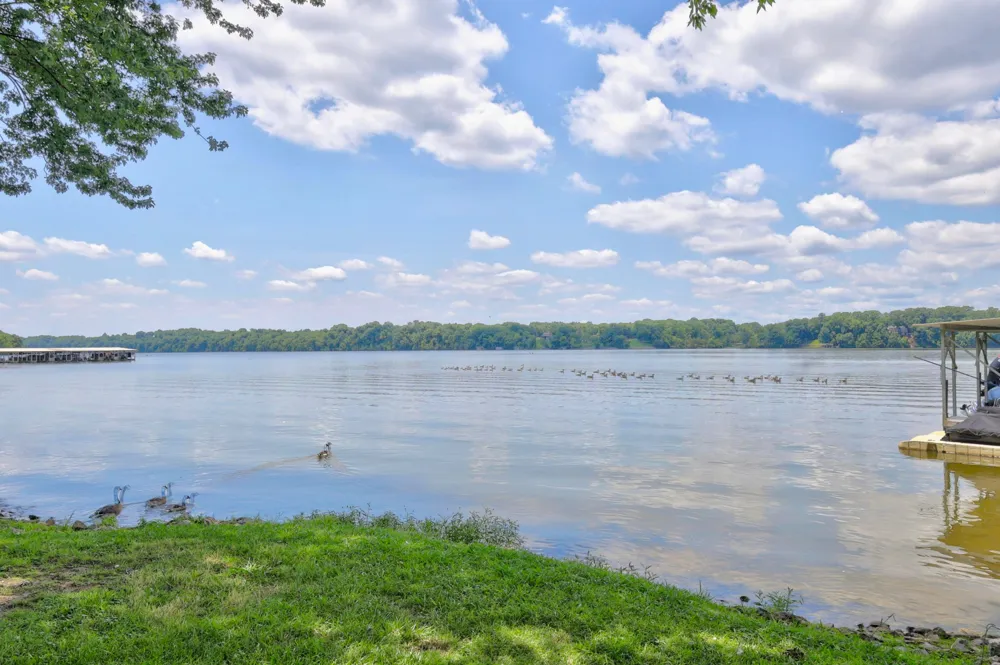 105 Tanasi Shr S Gallatin, TN 37066