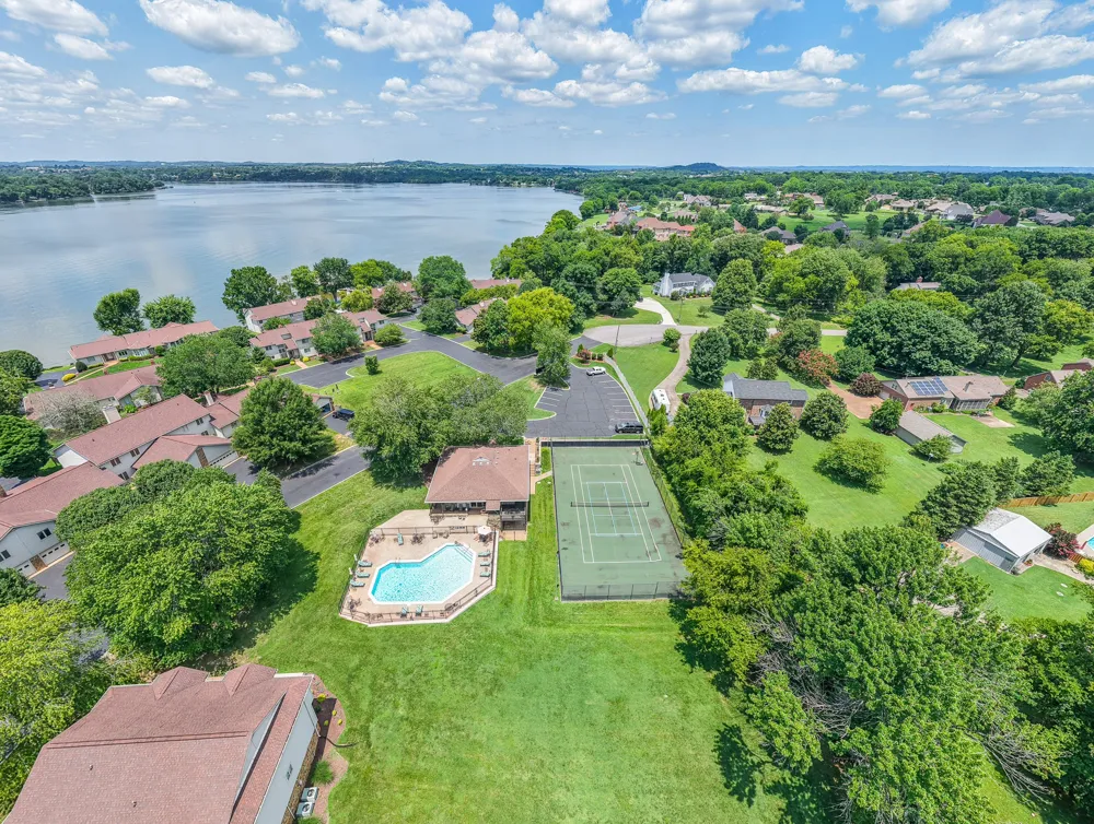 105 Tanasi Shr S Gallatin, TN 37066