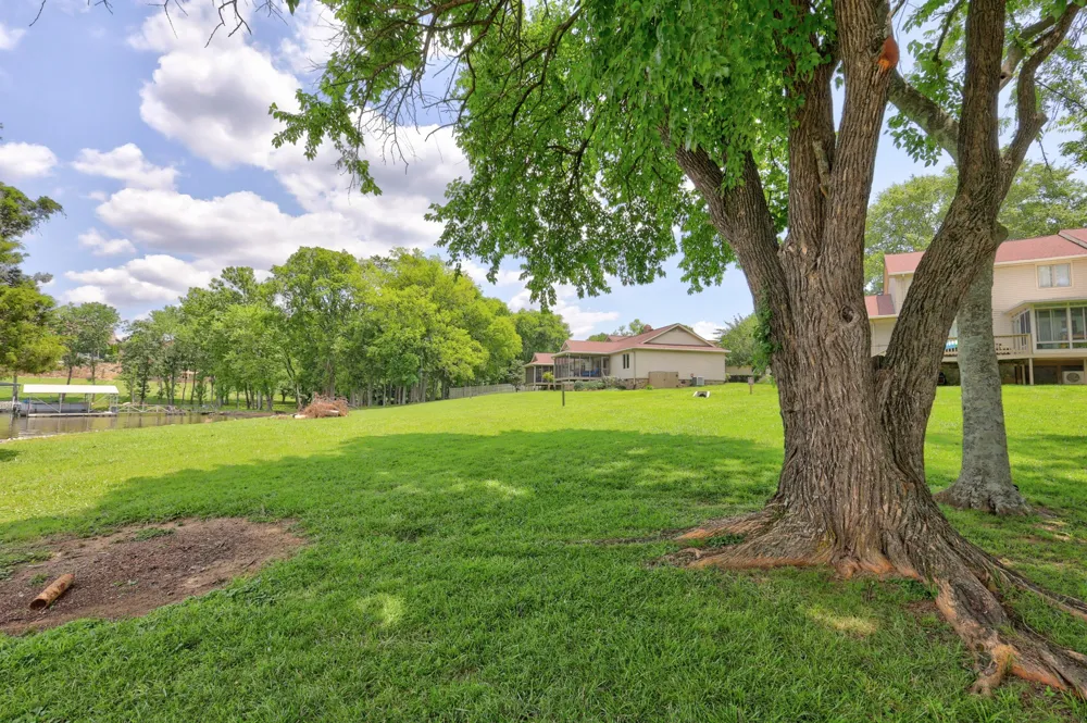 105 Tanasi Shr S Gallatin, TN 37066