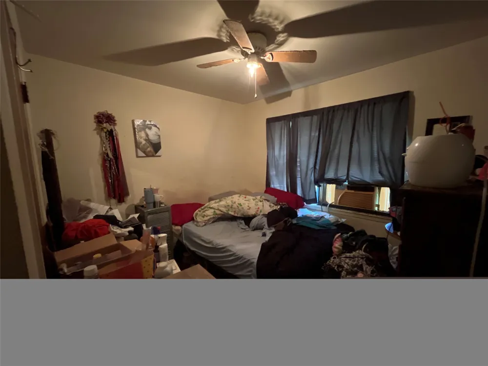 908 Birch Street Palestine, TX 75801