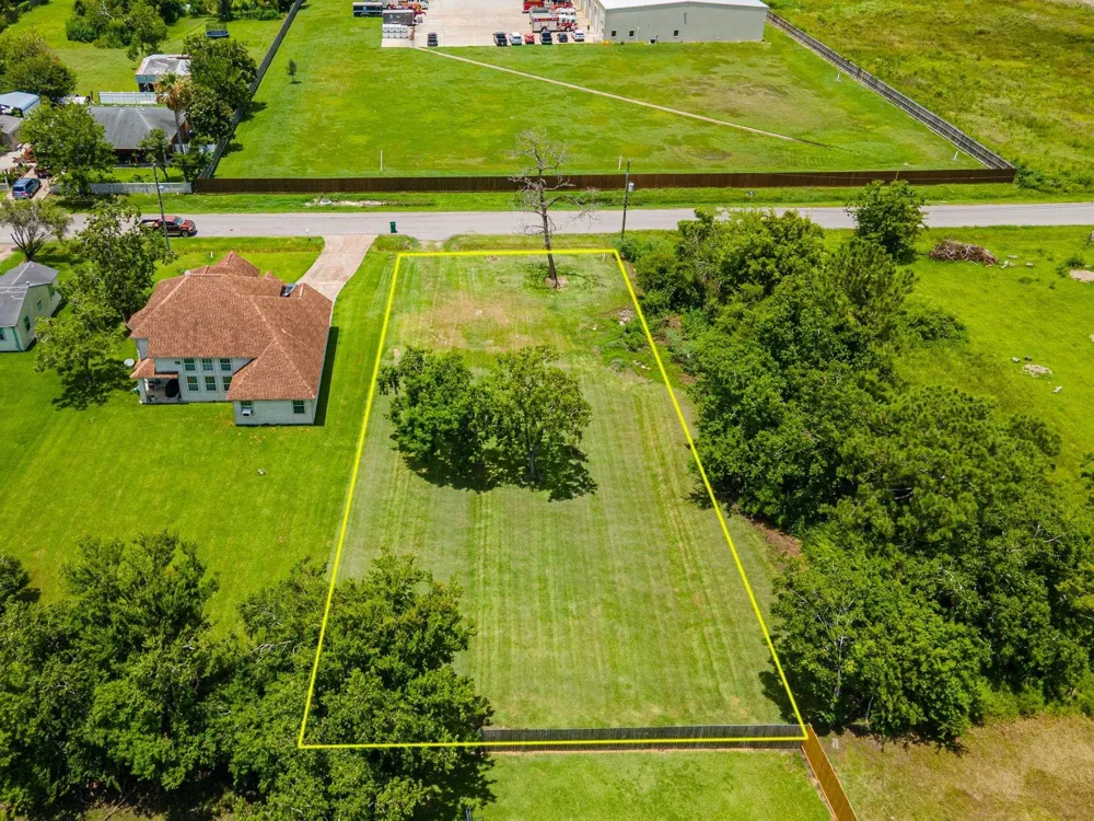 4905 Lawndale Street La Marque, TX 77568