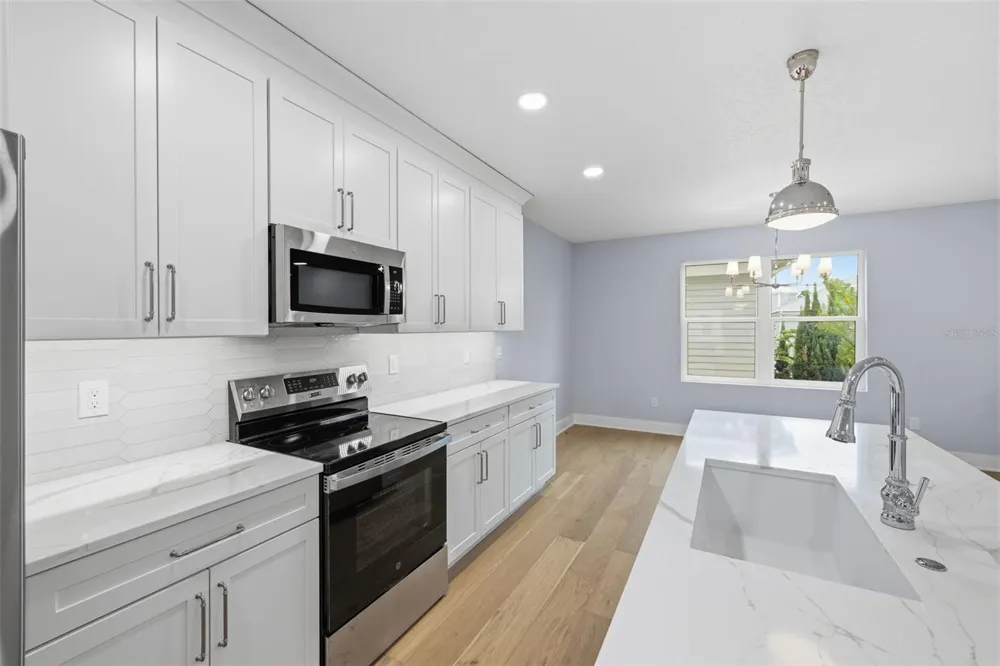 4208 W CARMEN STREET #C Tampa, FL 33609