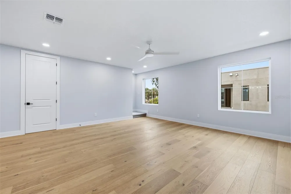 4208 W CARMEN STREET #C Tampa, FL 33609