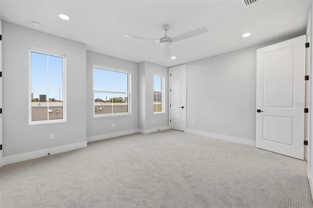 4208 W CARMEN STREET #C Tampa, FL 33609
