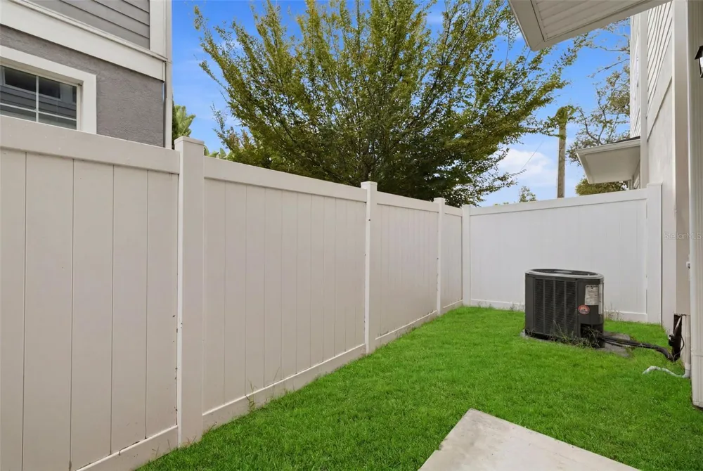 4208 W CARMEN STREET #C Tampa, FL 33609