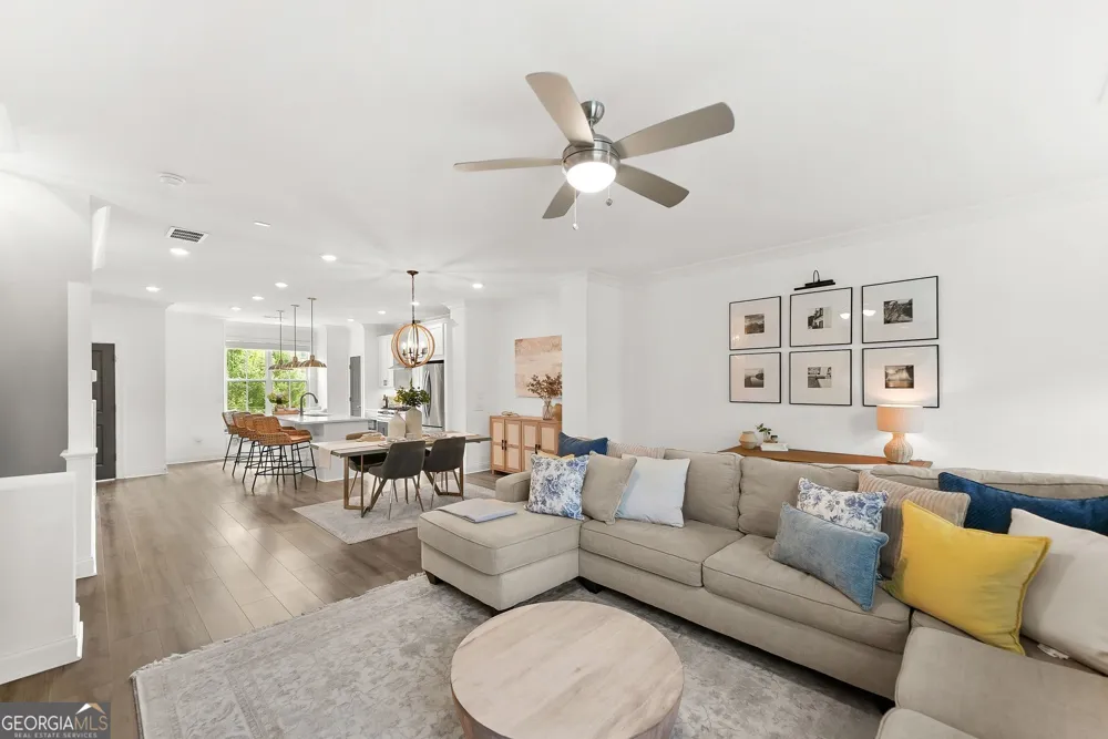 843 Angora ALY Scottdale, GA 30079