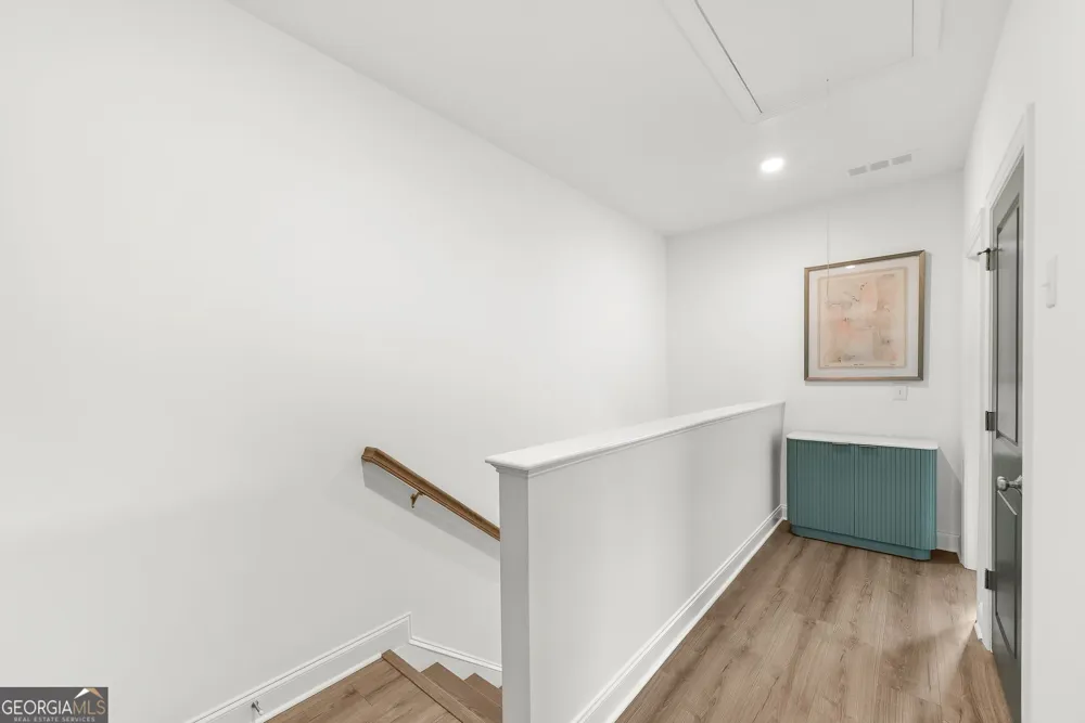 843 Angora ALY Scottdale, GA 30079