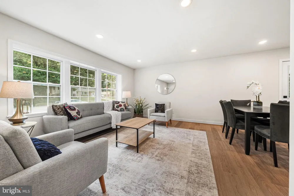2308 WILLIAM AND MARY DRIVE Alexandria, VA 22308