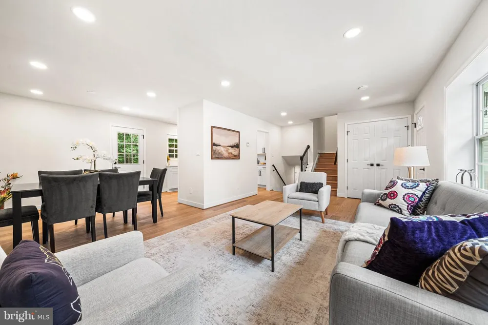 2308 WILLIAM AND MARY DRIVE Alexandria, VA 22308