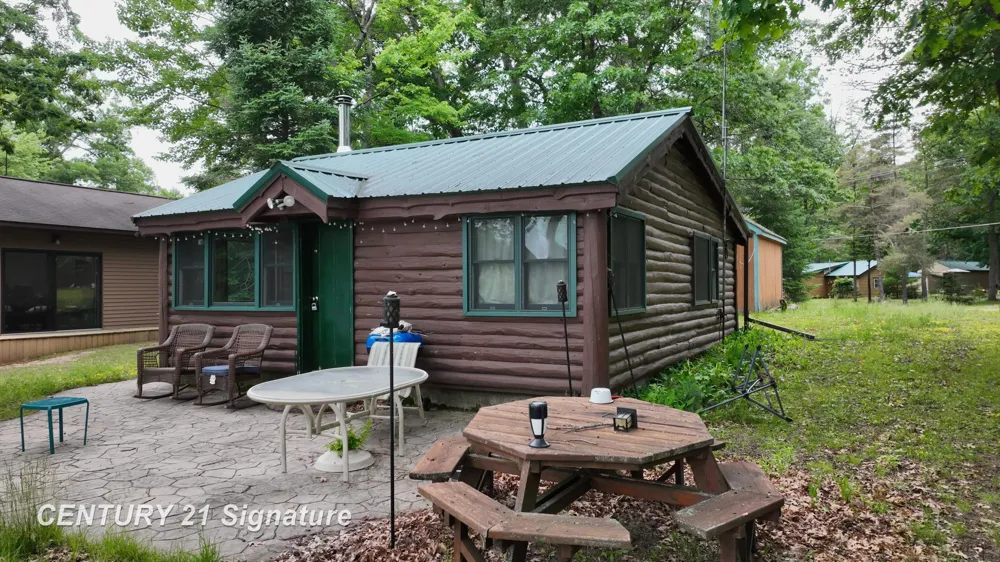 751 E Long Lake Drive Frost Township, MI 48625