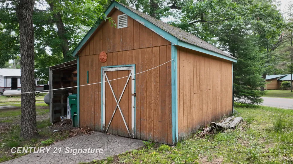 751 E Long Lake Drive Frost Township, MI 48625